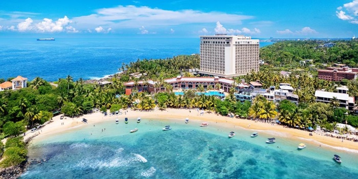Unawatuna Beach